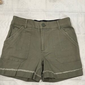 Democracy Ab-solution Olive Women's Shorts-Sz 10